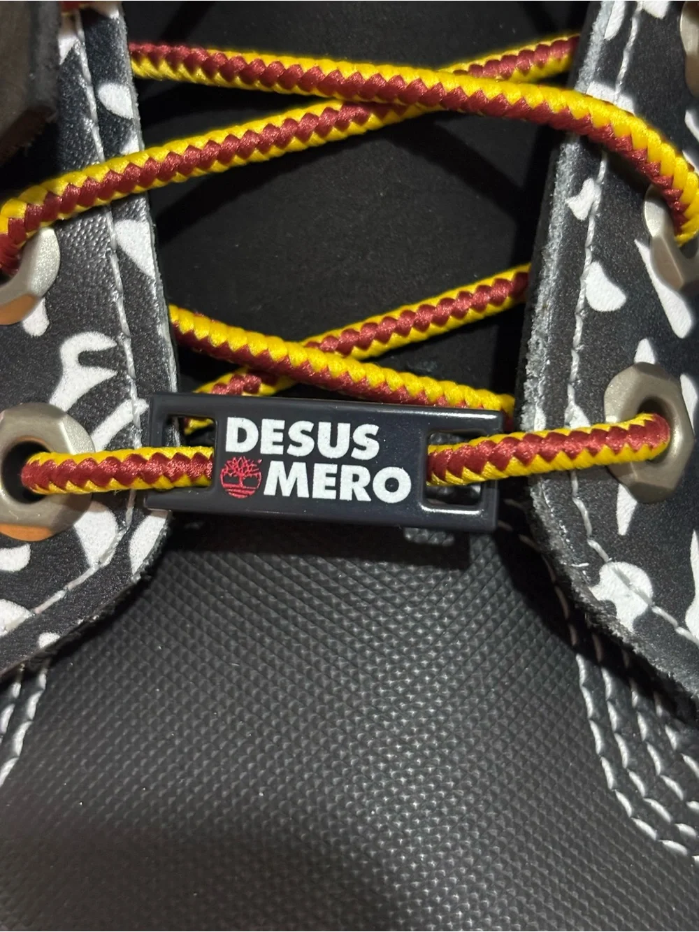 TIMBERLAND THE BRONX BOOK BODEGA “BOYS” DESUS & MERO BOOTS MENS.